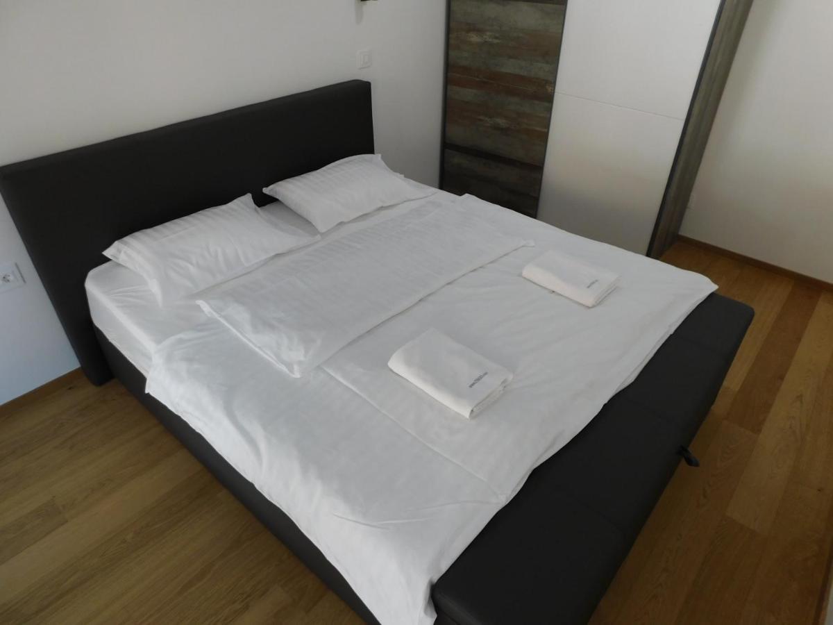Ideal Ljubljana homebase Exterior foto